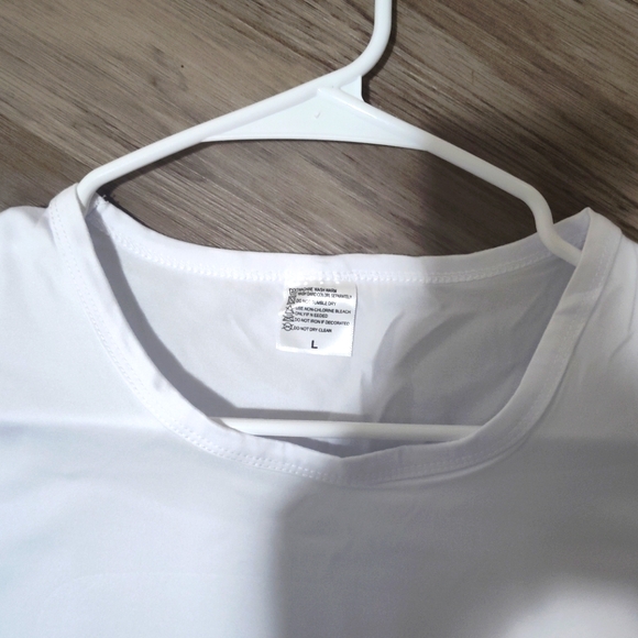 Brand New Custom Made Lady Deadpool T-shirt - Picture 3 of 3